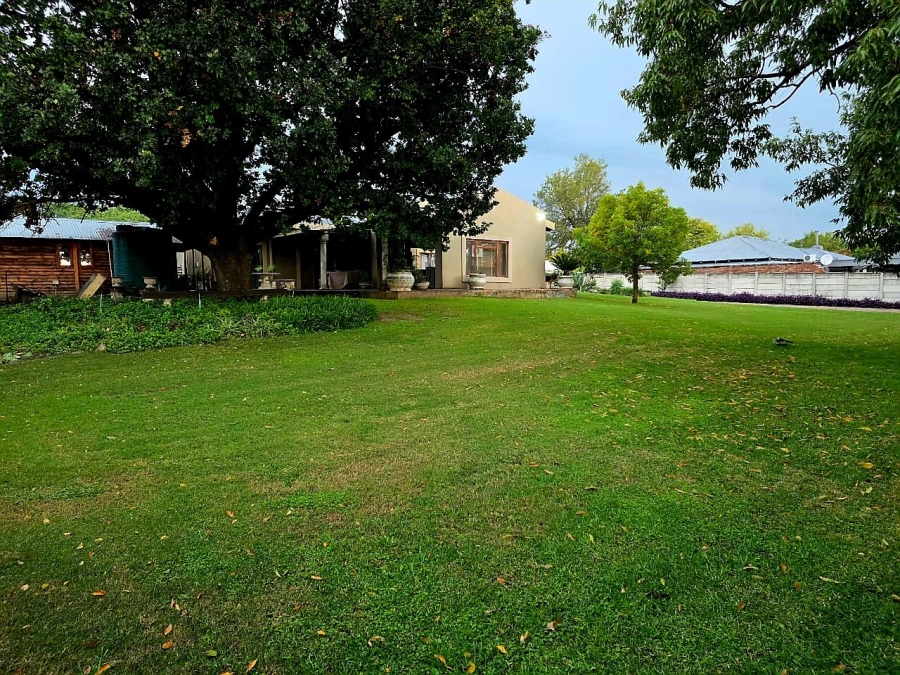 3 Bedroom Property for Sale in Wilgenhof Free State